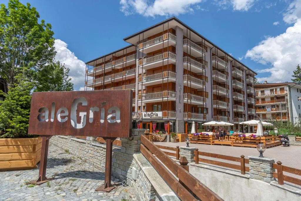 General view, Hotel K2, Milan