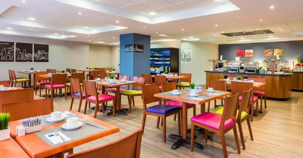 Restaurant, Hotel Madrid Centro Affiliated by Meliá, Madrid