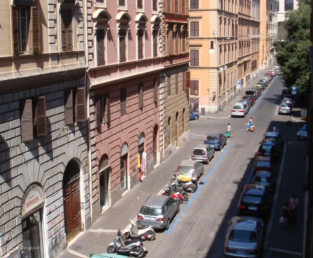 General view, Alessandro Downtown Hostel, Naples