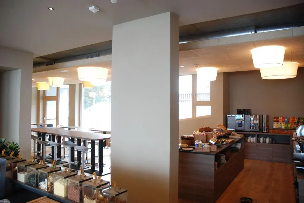 Restaurant, Montivas Lodge, Milan
