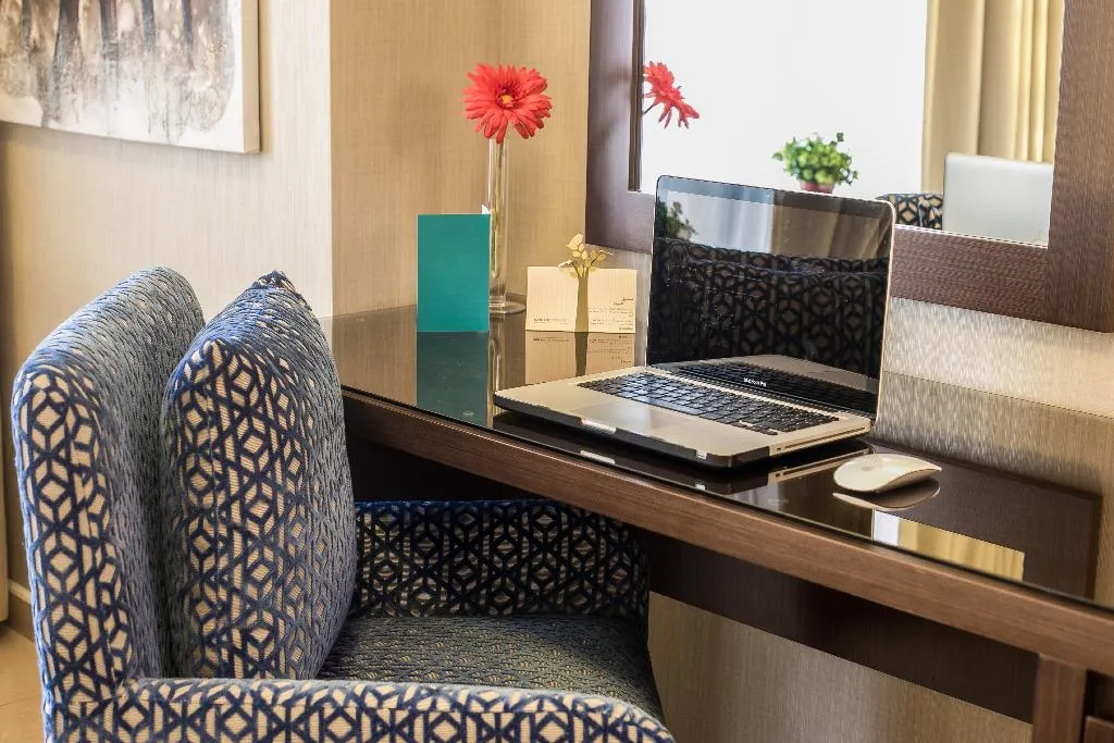 APARTMENT DELUXE THREE BEDROOM Room, SUHA JBR Hotel Apartments, Dubai