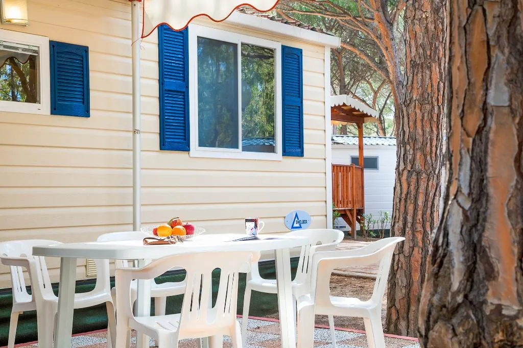 MOBILE HOME SUPERIOR TWO DOUBLE BEDS Room, Camping Baia Blu La Tortuga, Olbia