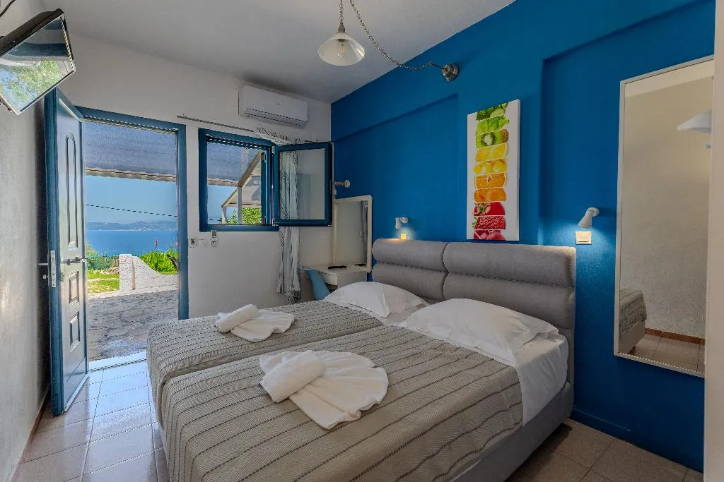 STUDIO SEA VIEW CAPACITY 2 Room, Metaxatos Apartments, Kefallinia