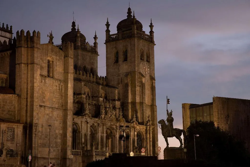 General view, Se Catedral Hotel Porto, Tapestry Collection by Hi, Porto