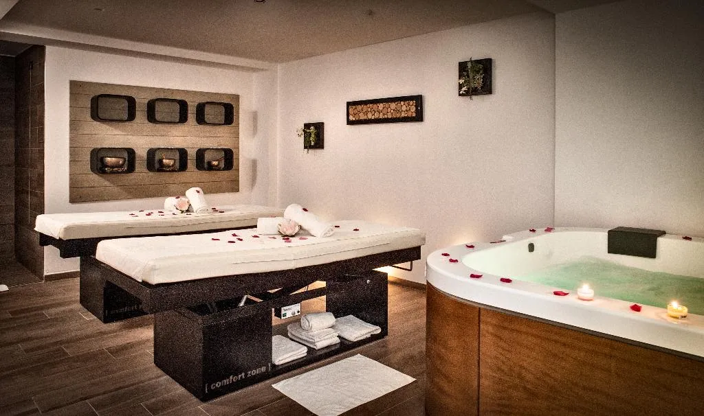 Sports and Entertainment, Grand Hotel Resort Ma&Ma - Adults Only, Olbia