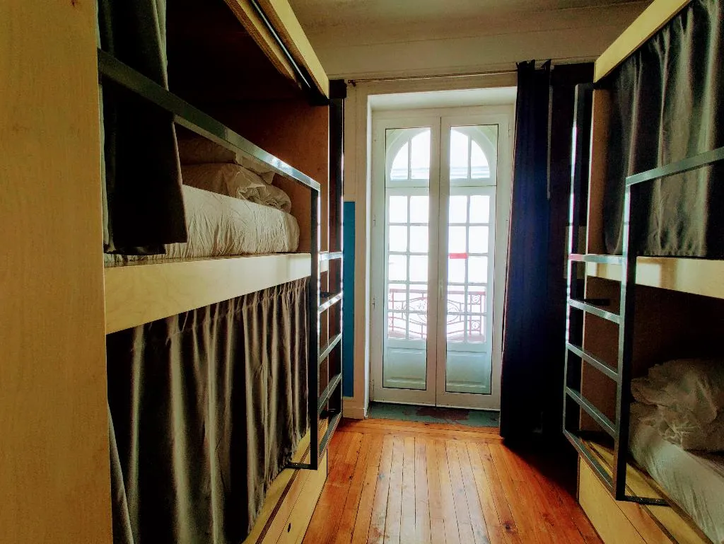 Bed in dormitory FEMALE ROOM Room, Rivoli Cinema Hostel, Porto