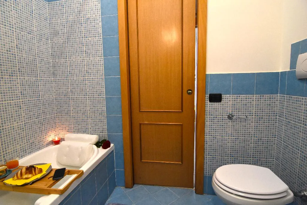DOUBLE STANDARD Room, Napoli Cityscape, Naples