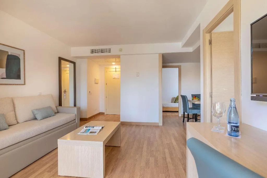 Room, Zafiro Bahia, Majorca