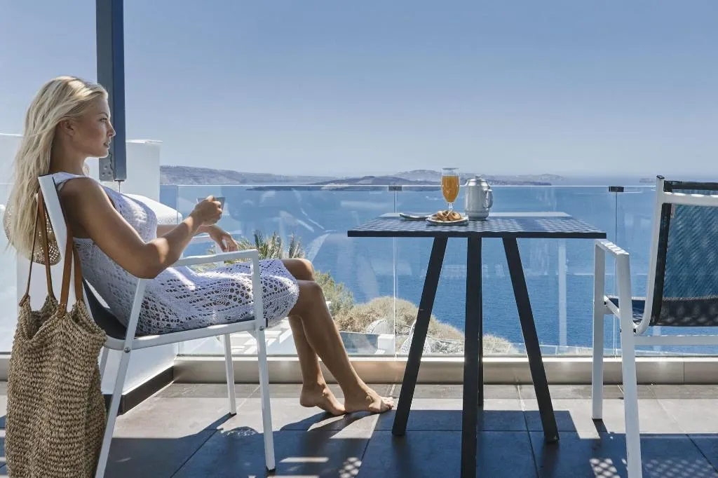 Room, Oia Suites, Santorini