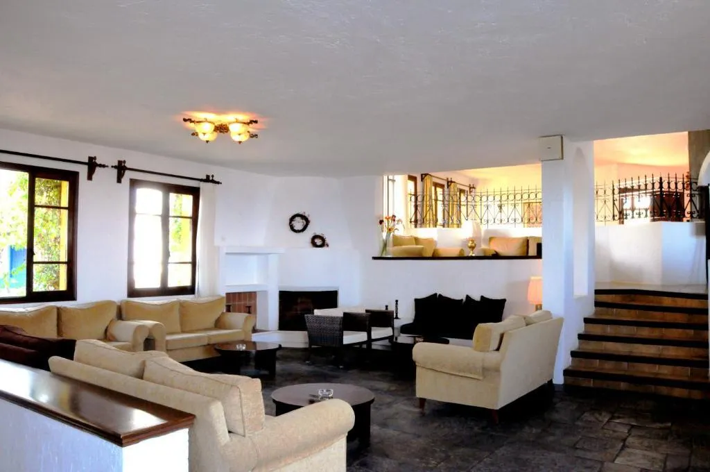 Lobby, Hersonissos Village, Crete
