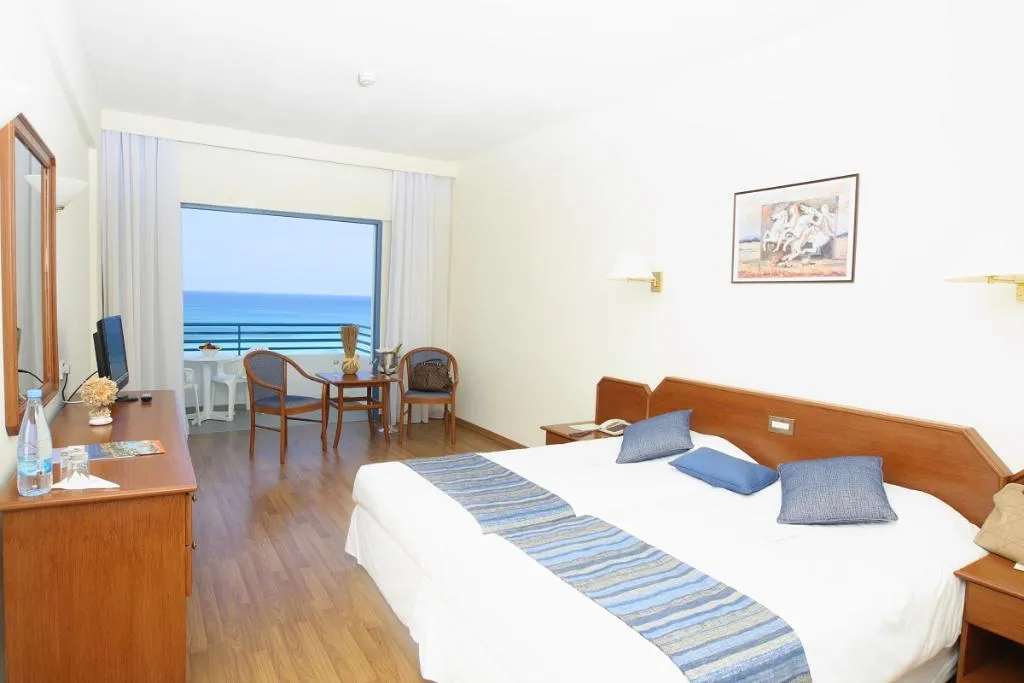 TWIN SEA VIEW Room, Iliada Beach, Cyprus