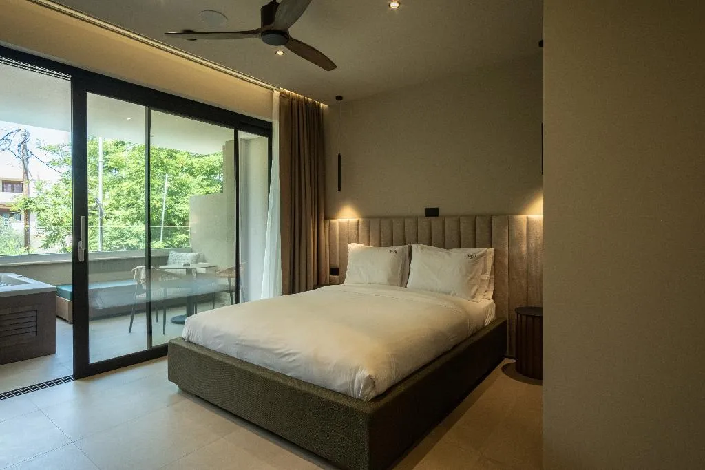 JUNIOR SUITE LUXURY Room, Royal Hotel and Suites, Halkidiki