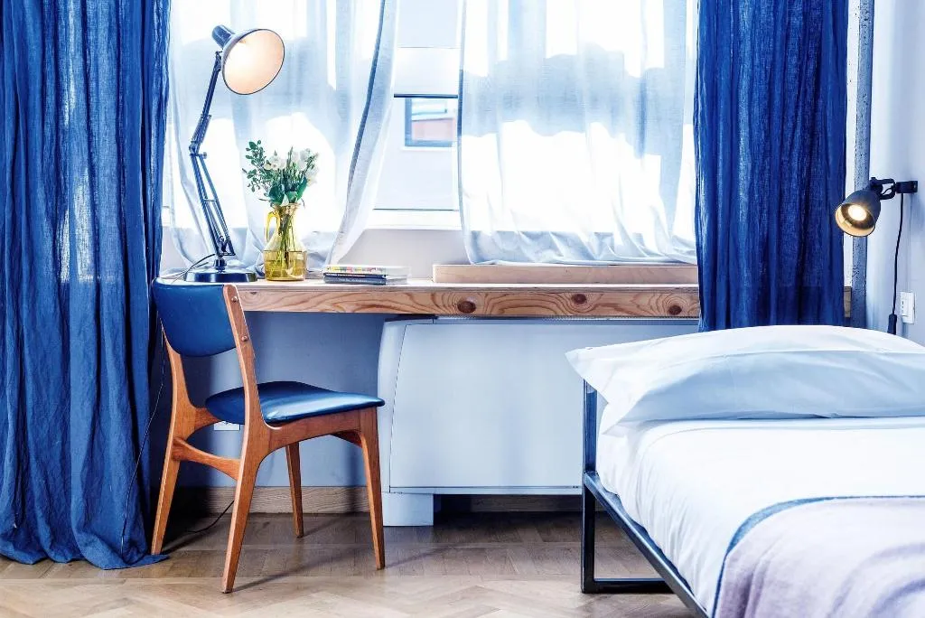Room, Casa Base, Milan