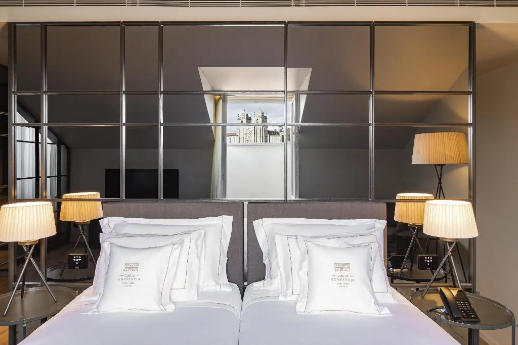 SUITE TWO BEDS Room, Vignette Collection  Casa da Companhia, Porto