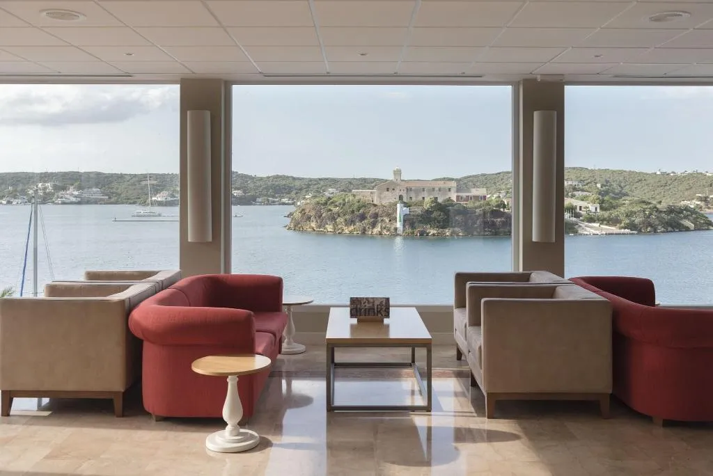 Lobby, Agamenon, Menorca