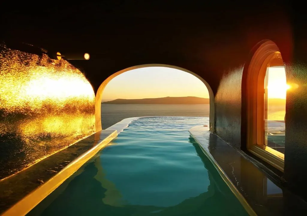 SUITE HONEYMOON Room, Infinity Suites & Dana Villas, Santorini