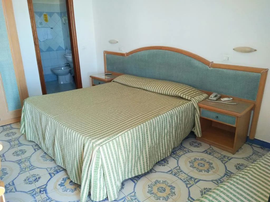 DOUBLE STANDARD Room, Tramonto d'Oro Terme, Naples