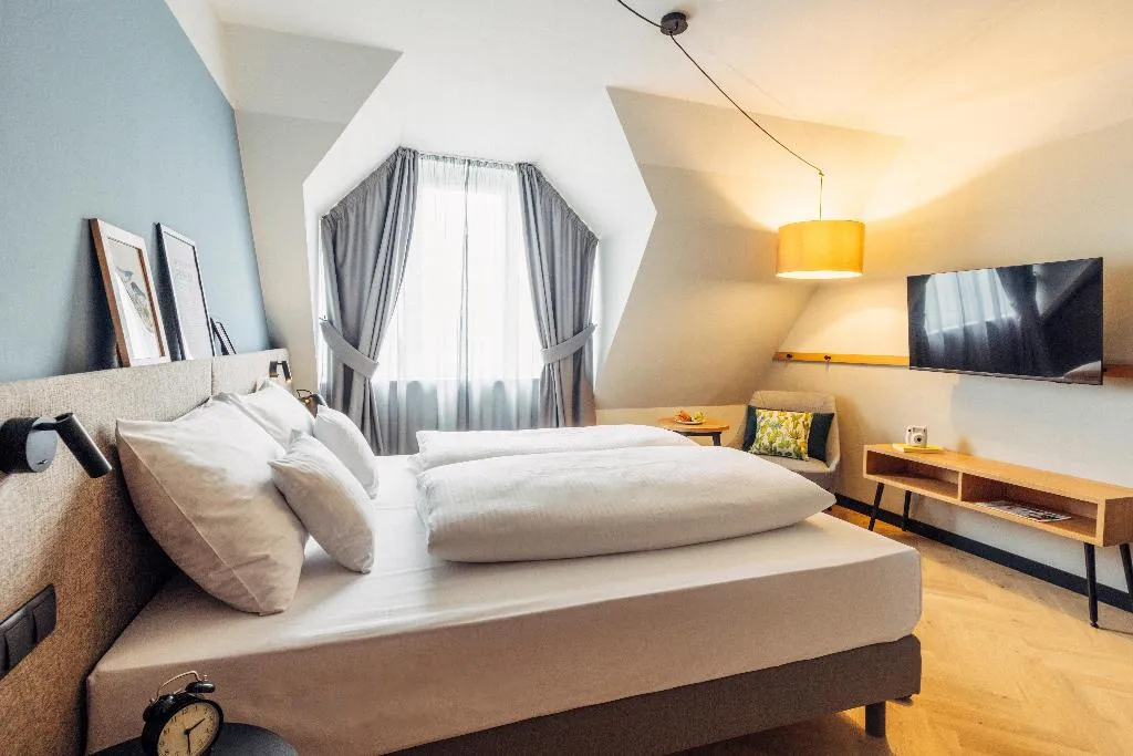 Room, Harry's Home Berlin Moabit, Berlin