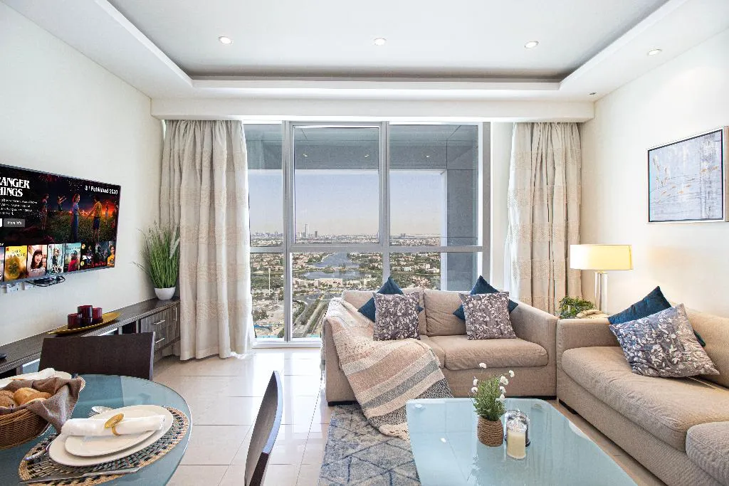 Room, Songs Of The Lake By Lagom In Bonnington Tower, Dubai