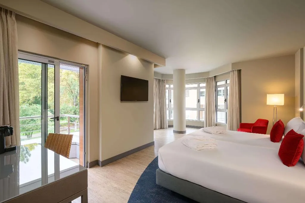 SUITE STANDARD Room, Melia Setubal, Lisbon