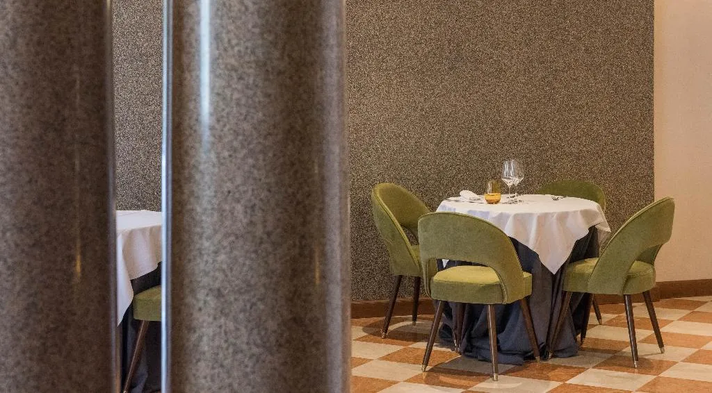 Restaurant, Sonder Salute Palace, Venice