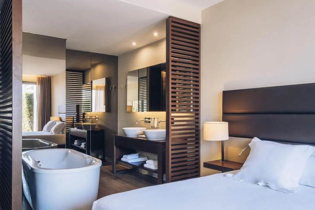 JUNIOR SUITE GARDEN VIEW Room, Iberostar Selection Lagos Algarve, Algarve