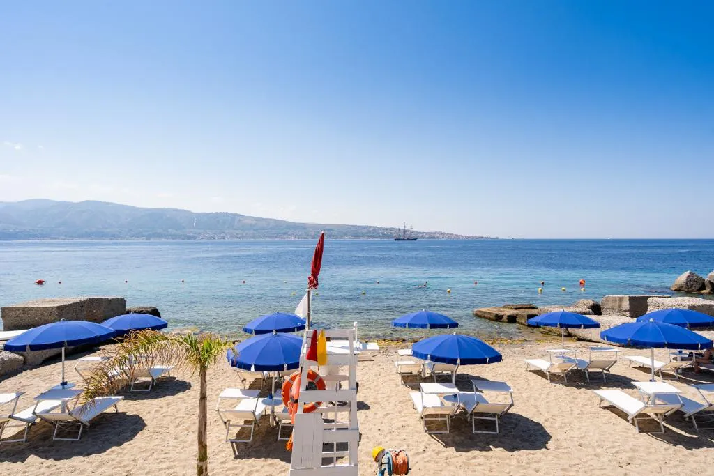 Beach, Capo Peloro Hotel - Only Adults 12+, Catania