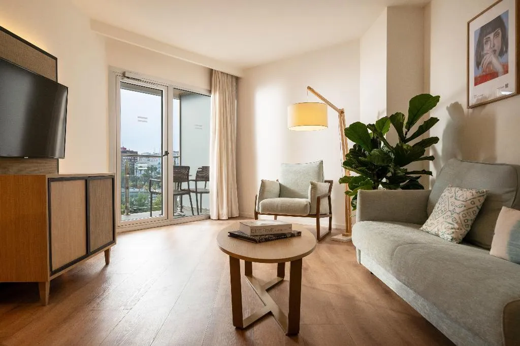 JUNIOR SUITE WITH VIEWS Room, Innside Alicante Porta Maris, Costa Blanca