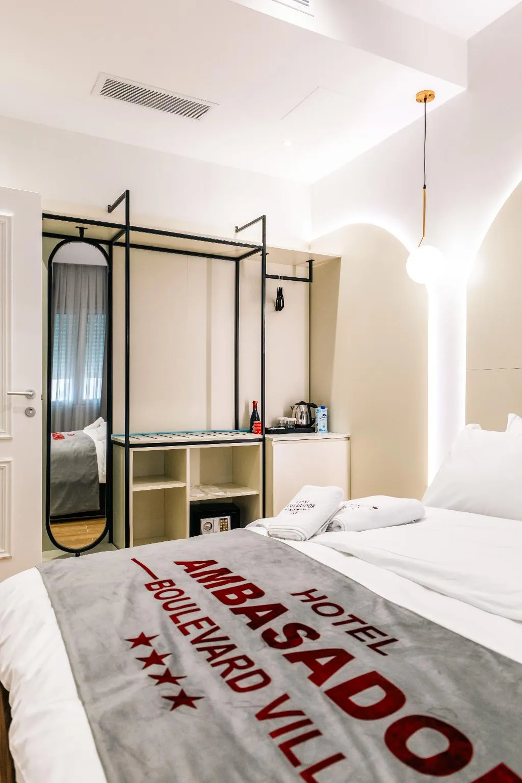 TRIPLE basement Room, Ambasador Hotel, Durres