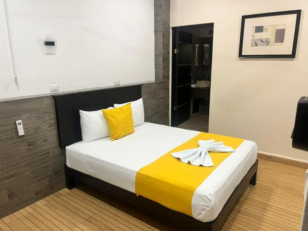 DOUBLE BASIC Room, Hotel Zibahun, Cancun Area