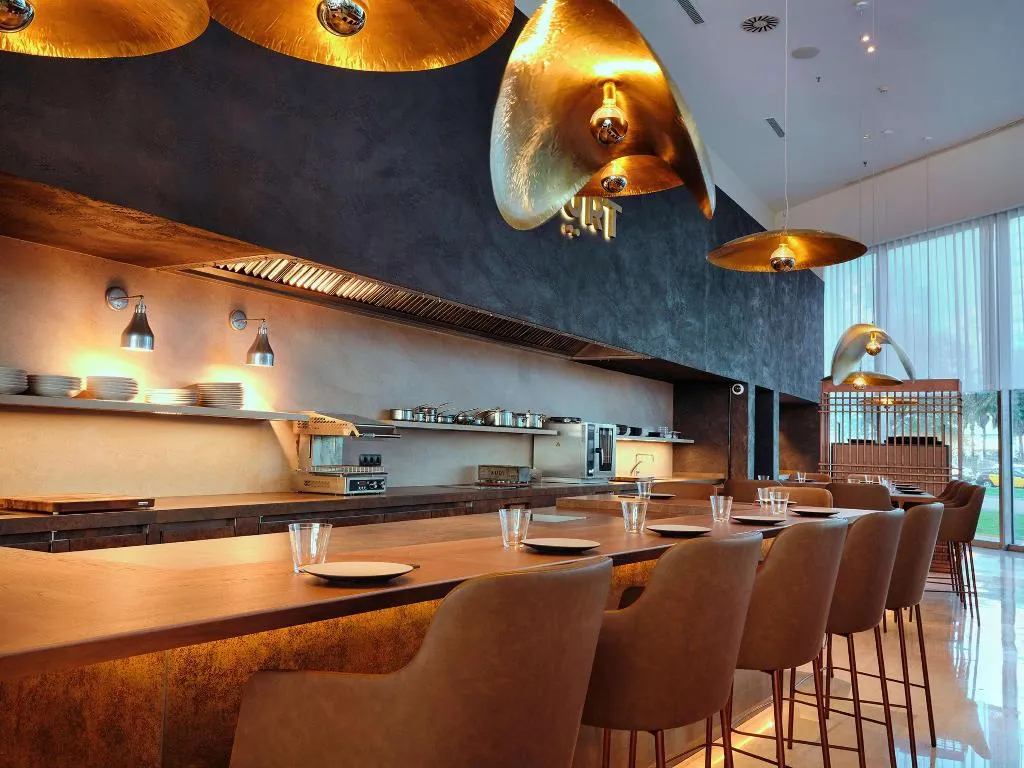 Restaurant, Hilton Diagonal Mar Barcelona, Barcelona