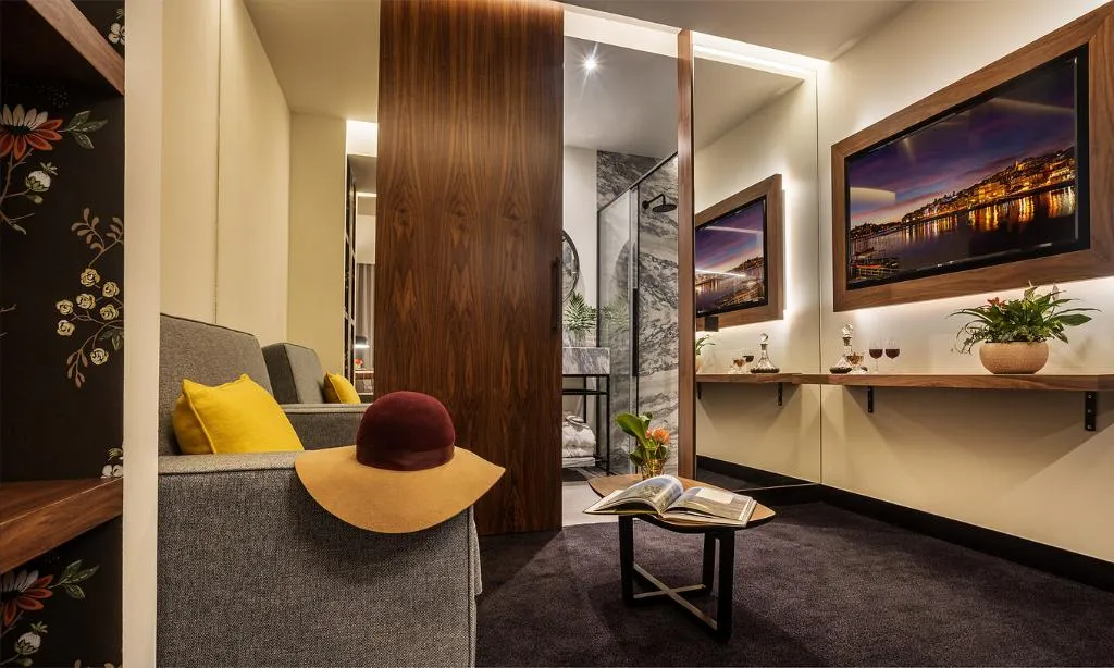 JUNIOR SUITE STANDARD Room, Pousada do Porto – Rua das Flores, Porto