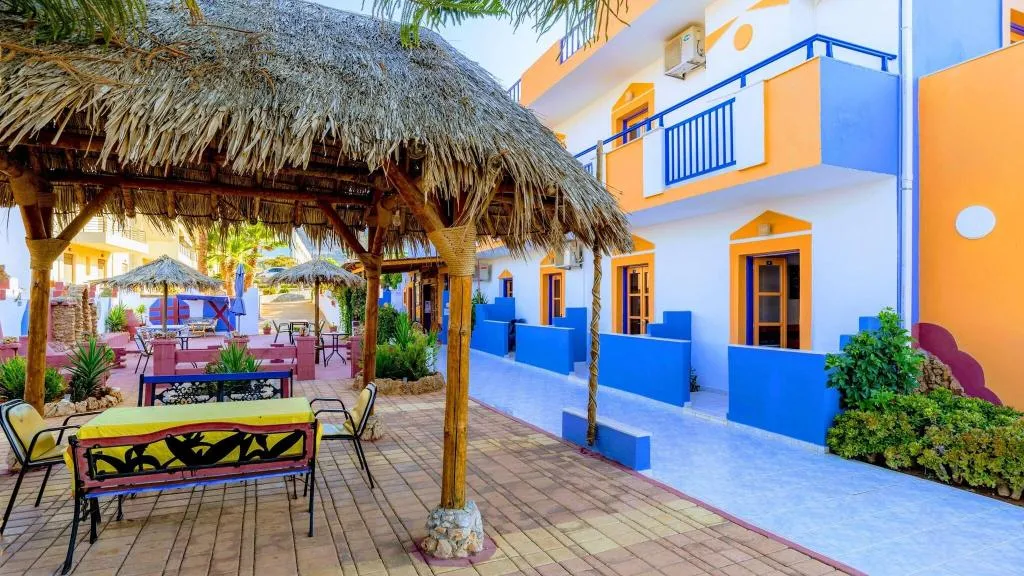 Terrace, Eltina Apartments, Crete