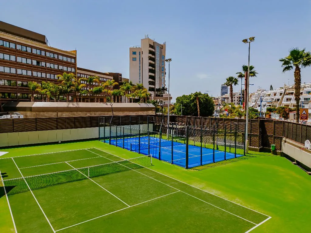 Sports and Entertainment, Four Seasons Hotel, Cyprus