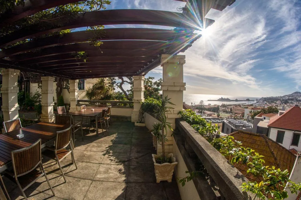 Restaurant, Arts In Hotel Conde Carvalhal, Madeira