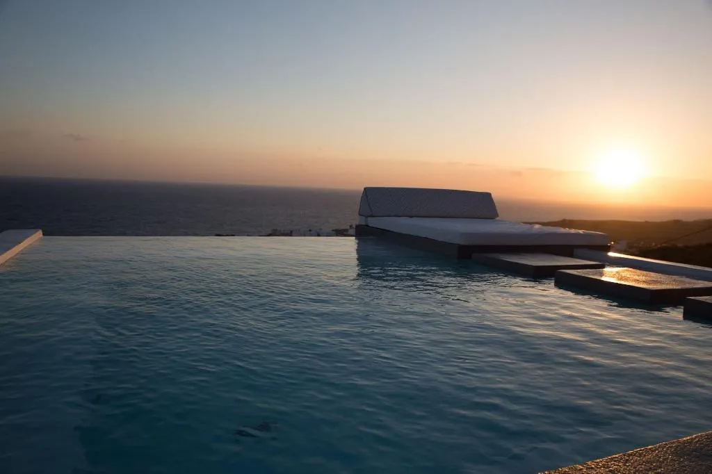 Room, Horizon Mills Villas & Suites, Santorini