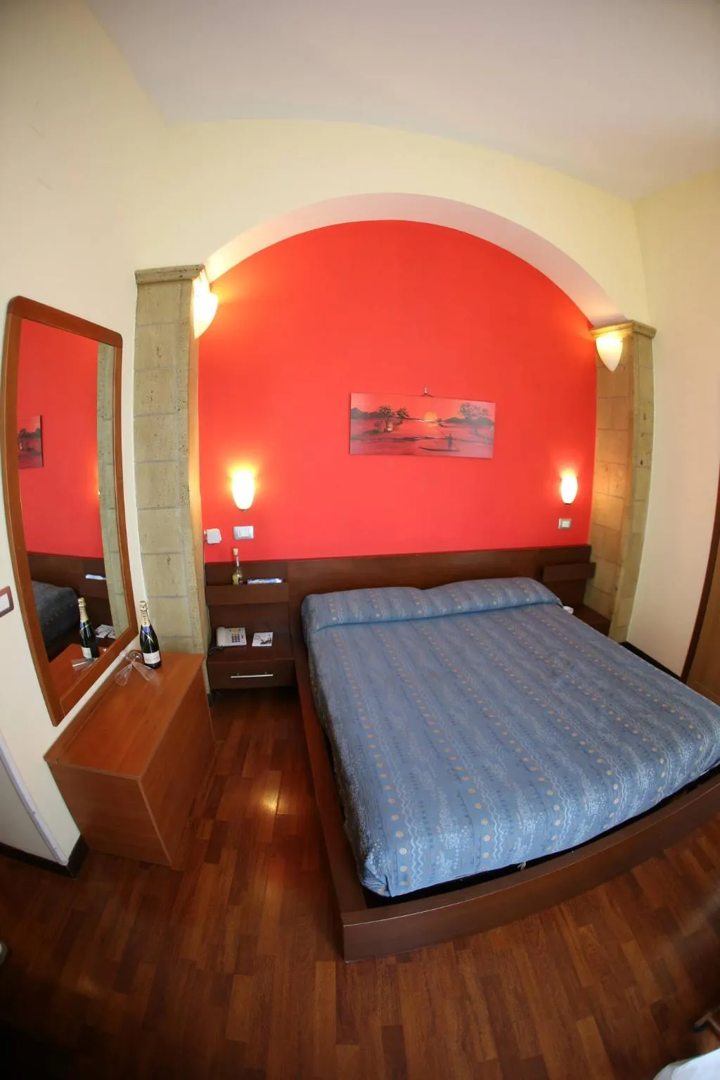 Room, Hotel Nettuno, Naples