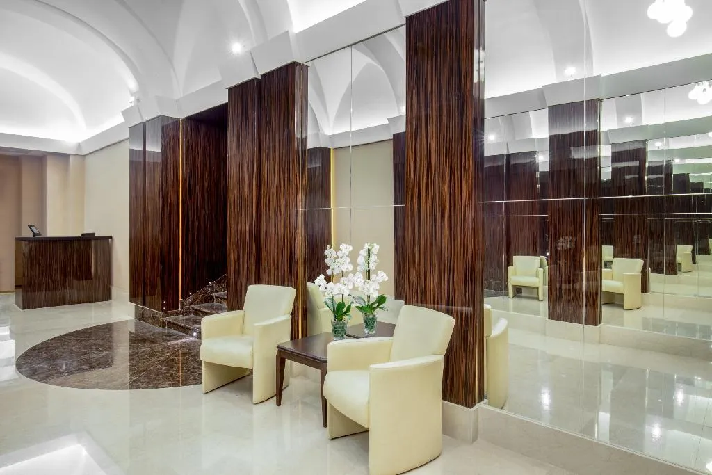 Lobby, Gioberti, Rome