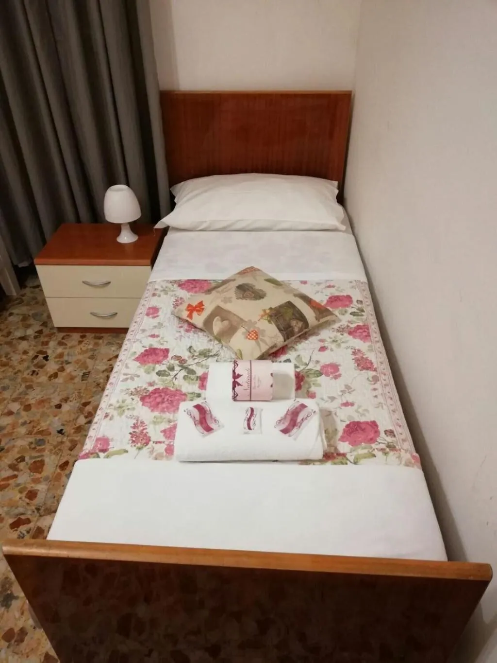 Room, Dream Holidays, Venice