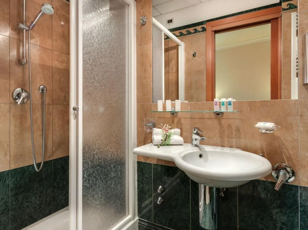 Double or Twin SUPERIOR Room, Palazzo Cardinal Cesi, Rome