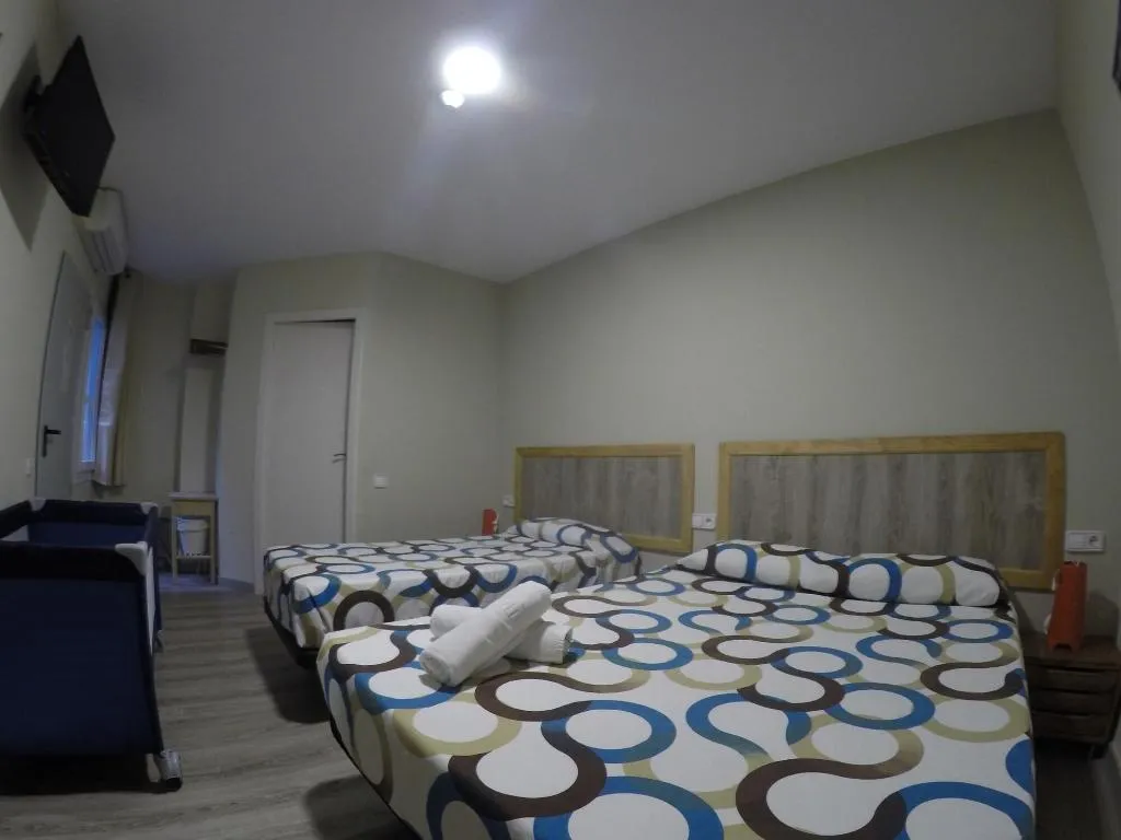 Room, L'Hostalet d'Arenys de Mar, Barcelona