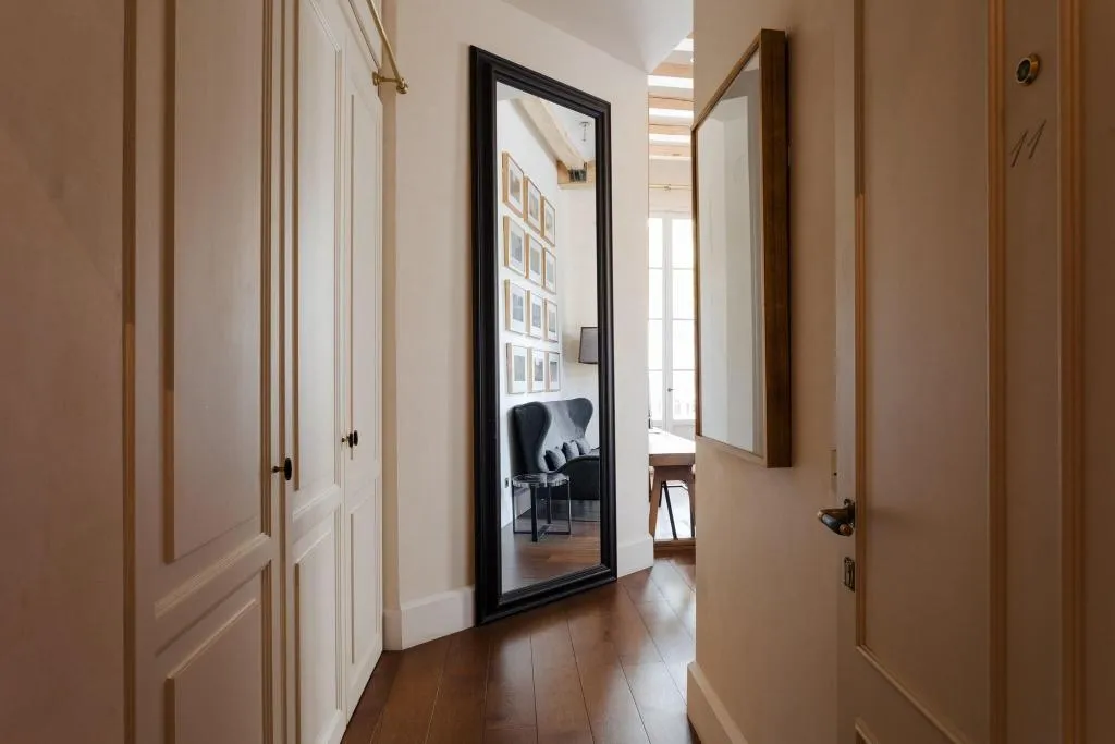 SUITE CITY VIEW KING BED Room, Do: Placa Reial, Barcelona