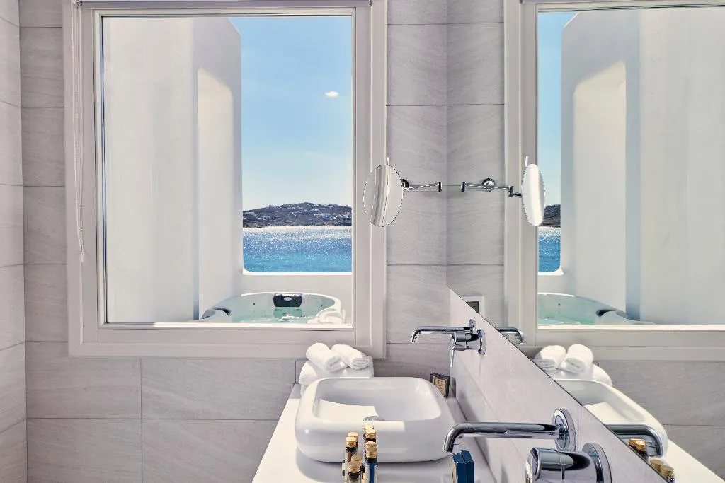 SUITE WITH JACUZZI Room, DeLight Boutique Hotel, Mykonos