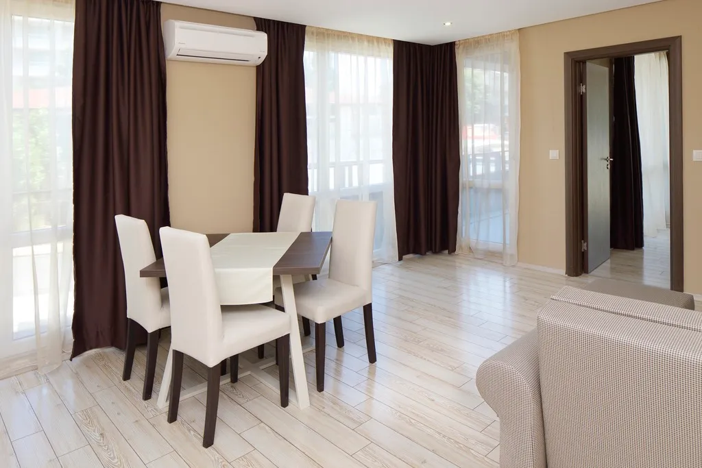 Room, Paradiso Apartcomplex, Bourgas