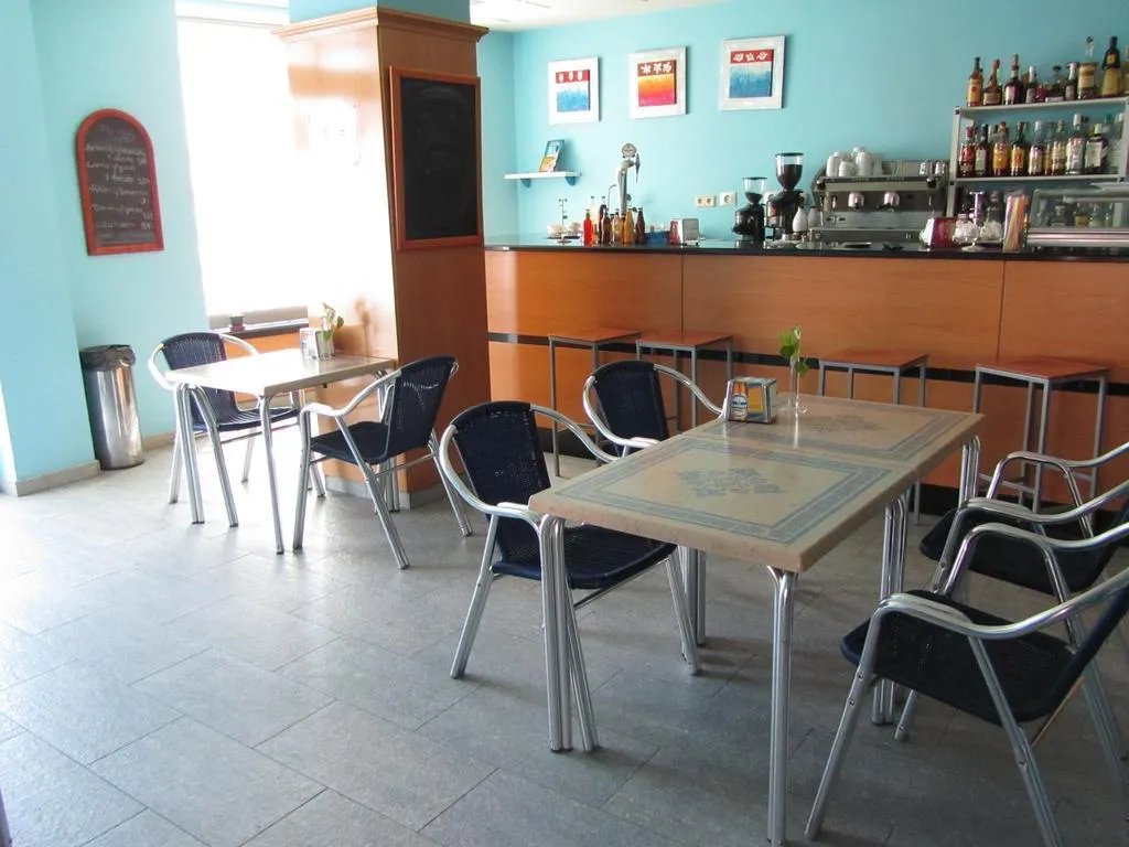 General view, Lusso Velilla, Madrid