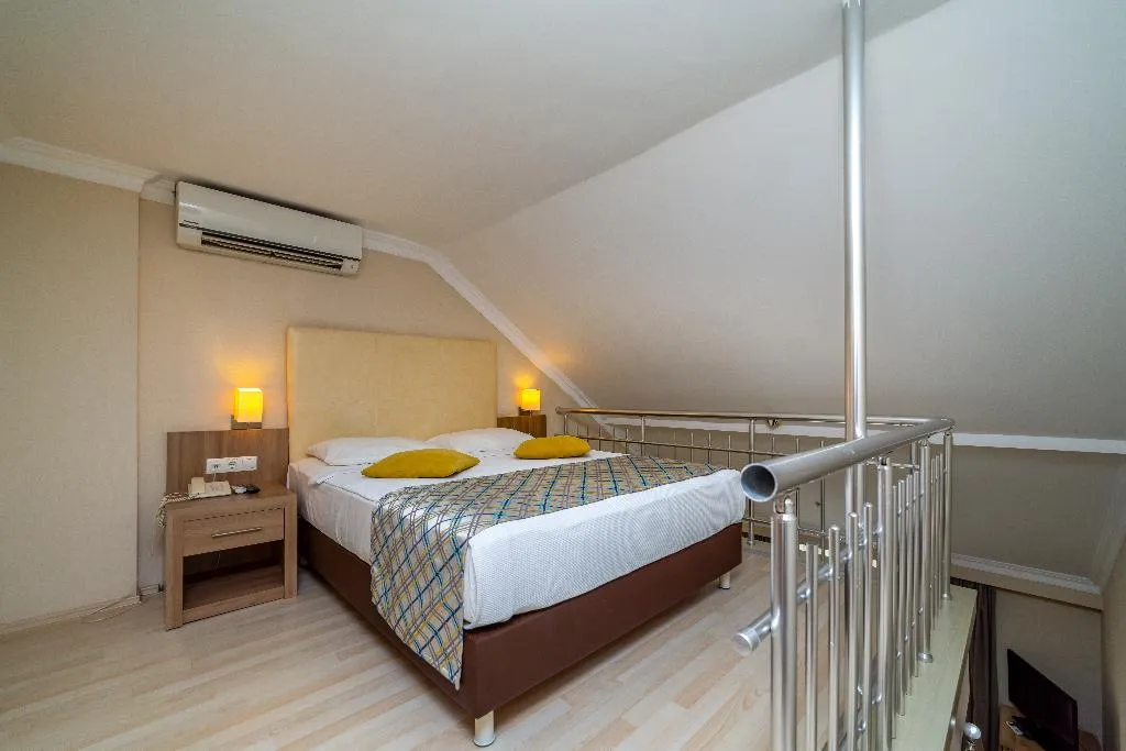 FAMILY ROOM DUPLEX Room, Calimera Hane Garden Hotel, Antalya
