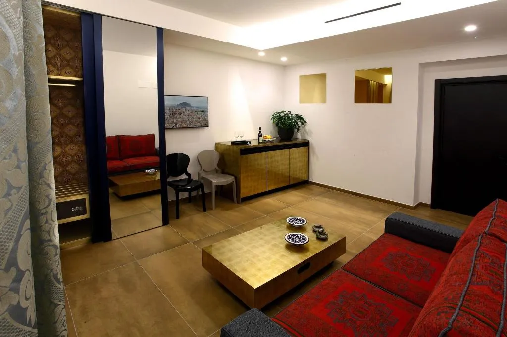 Room, Palazzo Cartari, Palermo