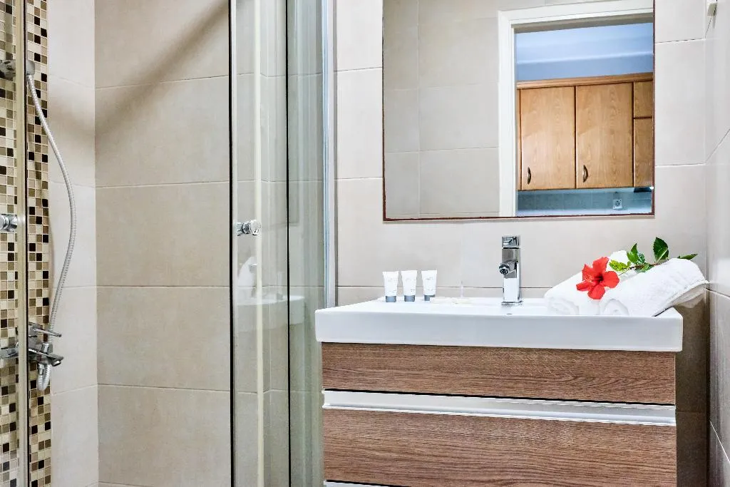 STUDIO SUPERIOR CAPACITY 3 Room, Villa Mare Monte, Crete