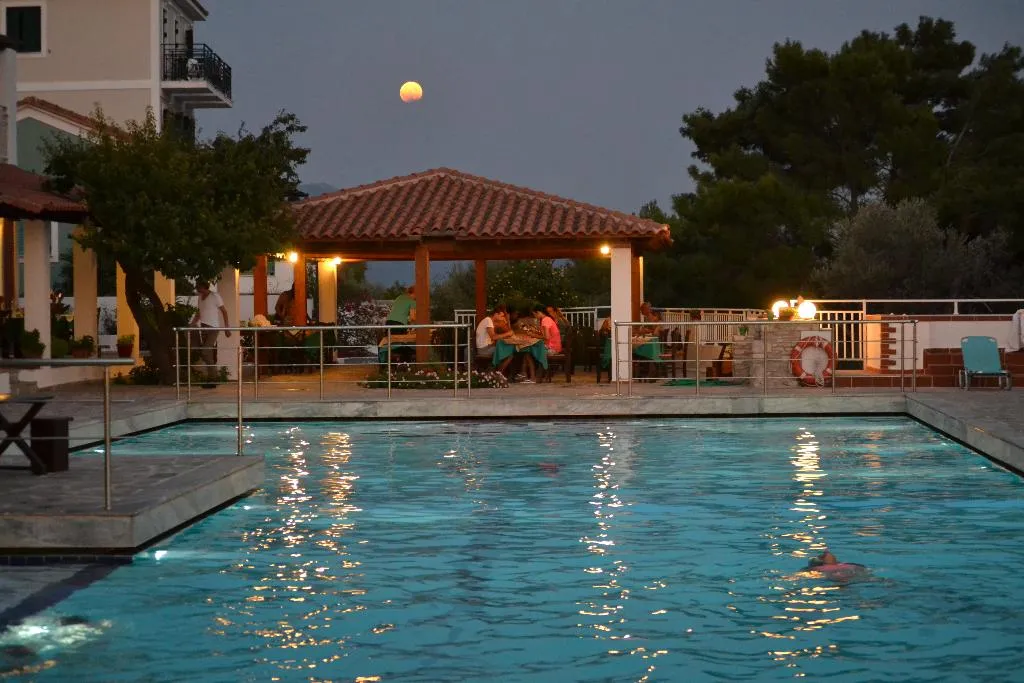 Restaurant, Mykali, Samos