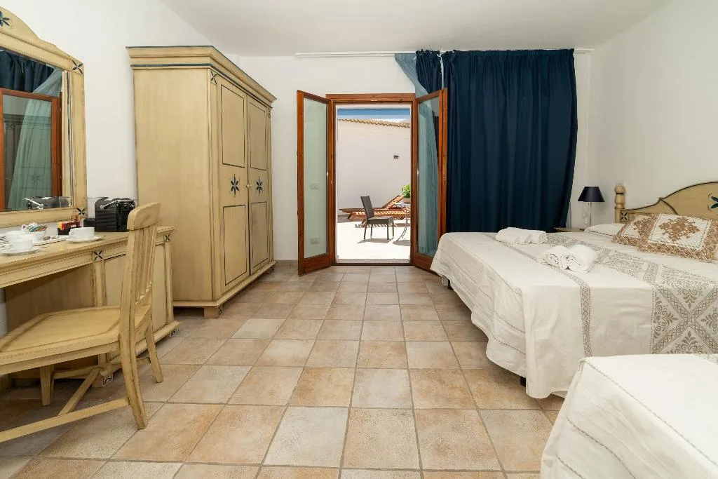 Room SUPERIOR CAPACITY 3 Room, GH Diana Hotel, Olbia
